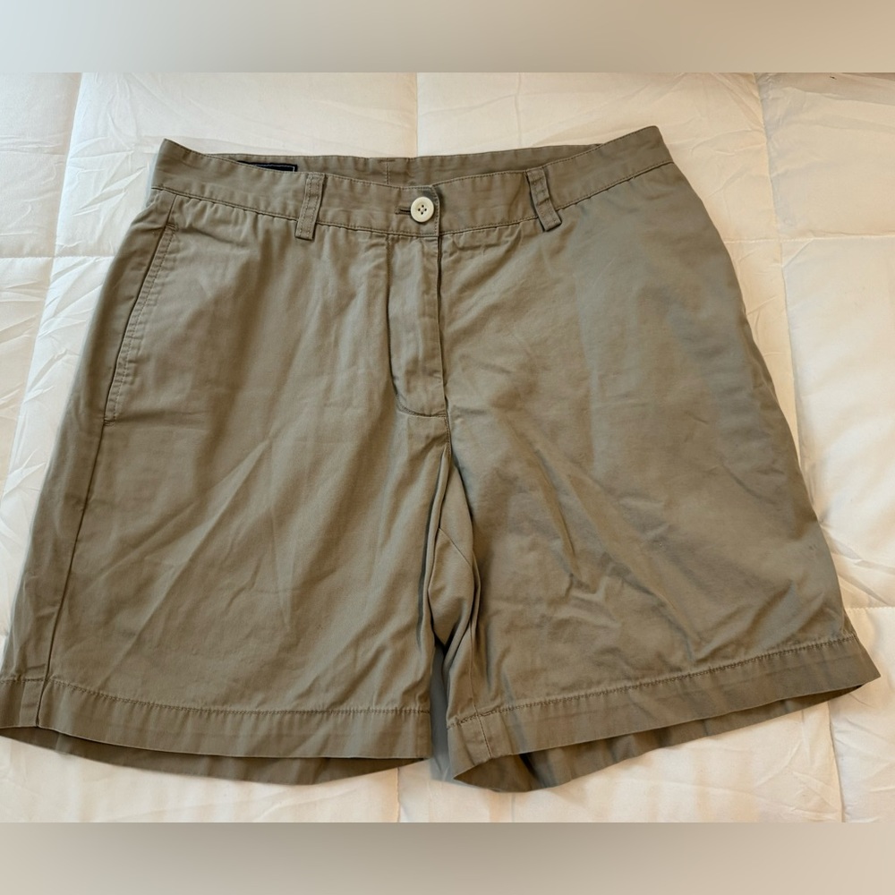 Vineyard Vines Khaki Shorts